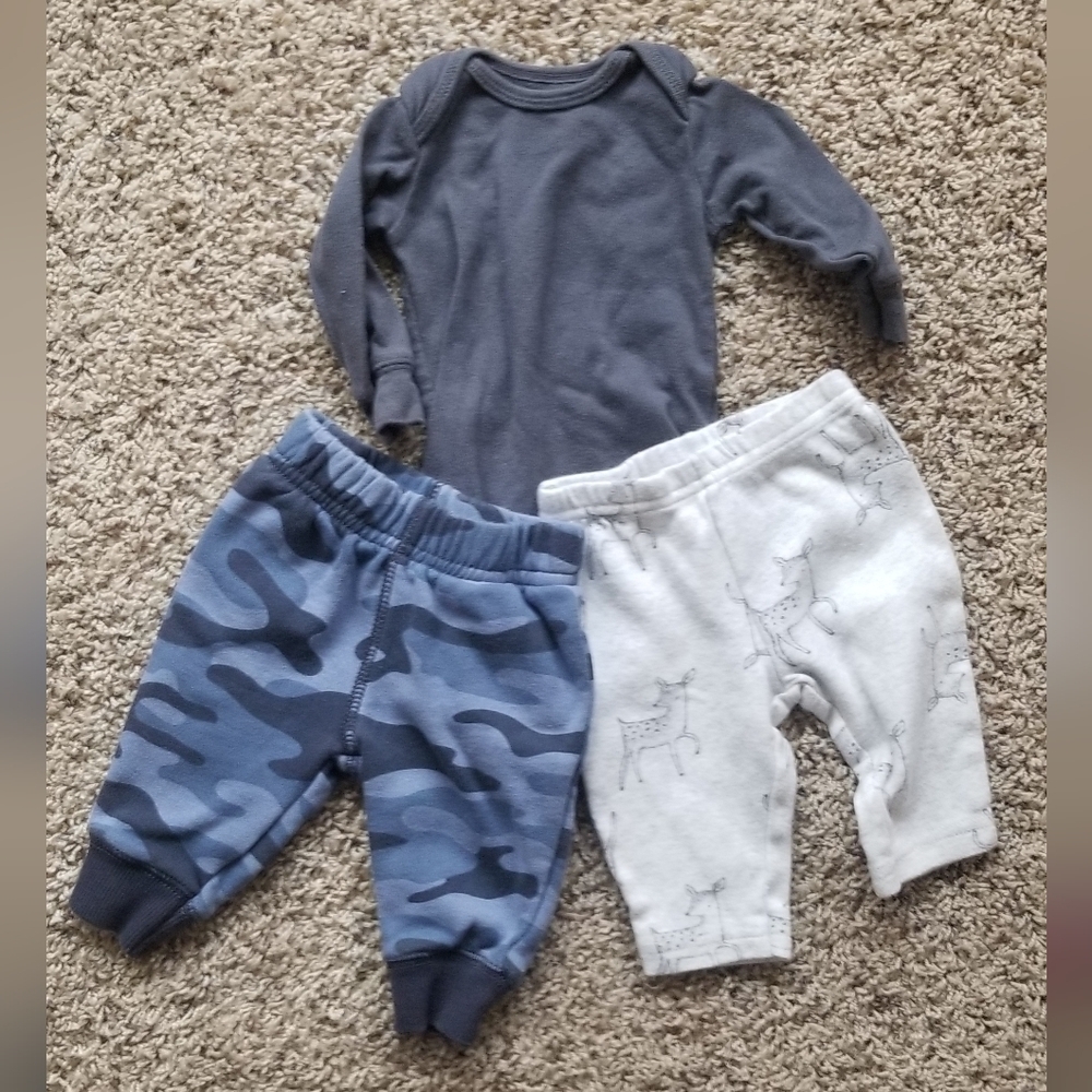 Carter's 3M Outfit Set. 3 Pieces.